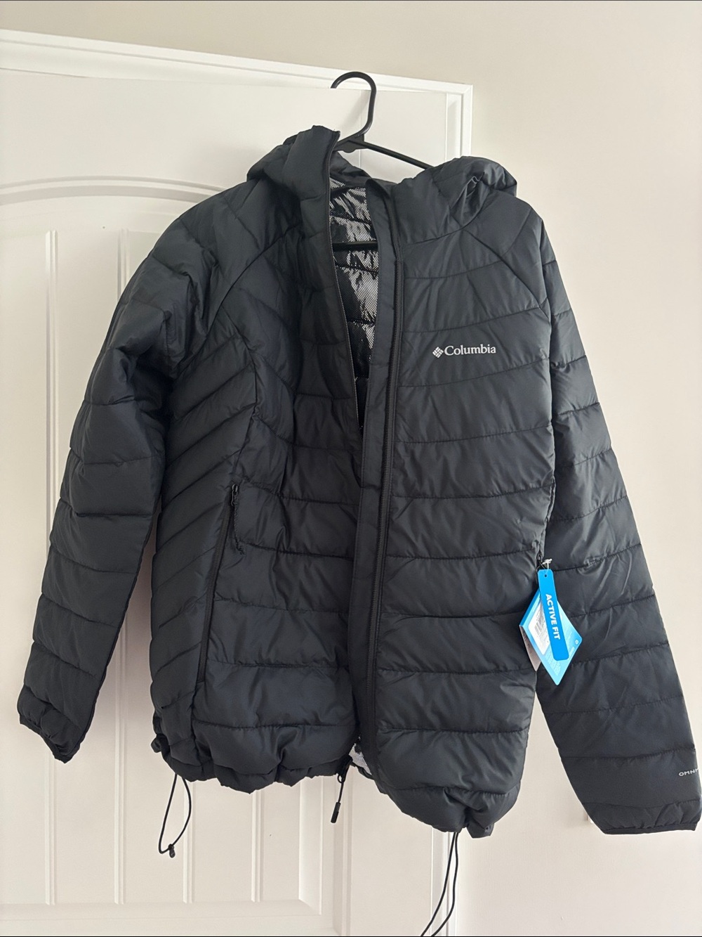 NWT Women’s Columbia Black Hooded Puffer Jacket
